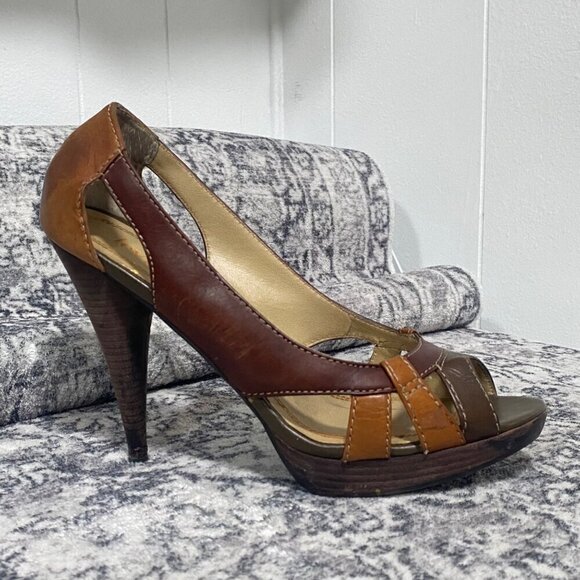 Levity Sash Strappy Heels in Brown Khaki Size 8.5 - Picture 1 of 6